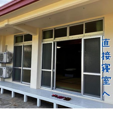 民泊まったりん人 Apartamento Kumejima Exterior foto