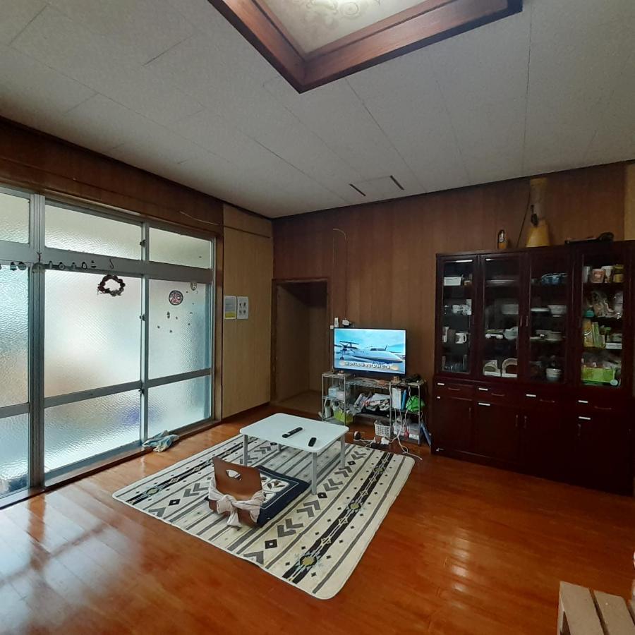 民泊まったりん人 Apartamento Kumejima Exterior foto